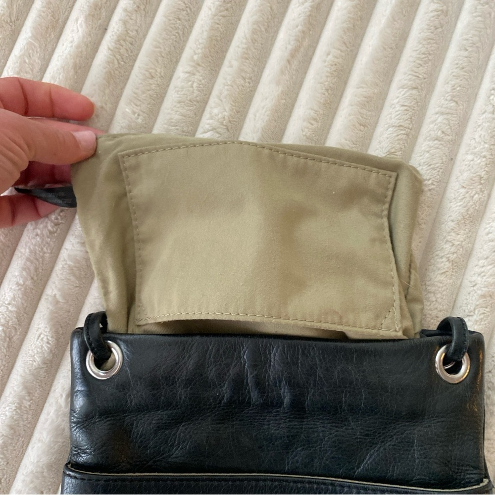 Margot Black Leather Crossbody Bag‎ - Picture 7 of 11